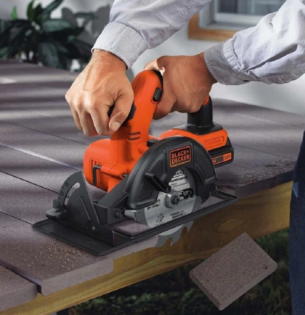BLACK+DECKER BD4KITCDCMSL 20V Combo Kit 2 BLACK+DECKER BD4KITCDCMSL 20V Combo Kit - Image 2