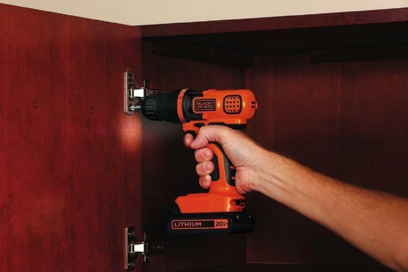 BLACK+DECKER BD4KITCDCMSL 20V Combo Kit 3 BLACK+DECKER BD4KITCDCMSL 20V Combo Kit - Image 3